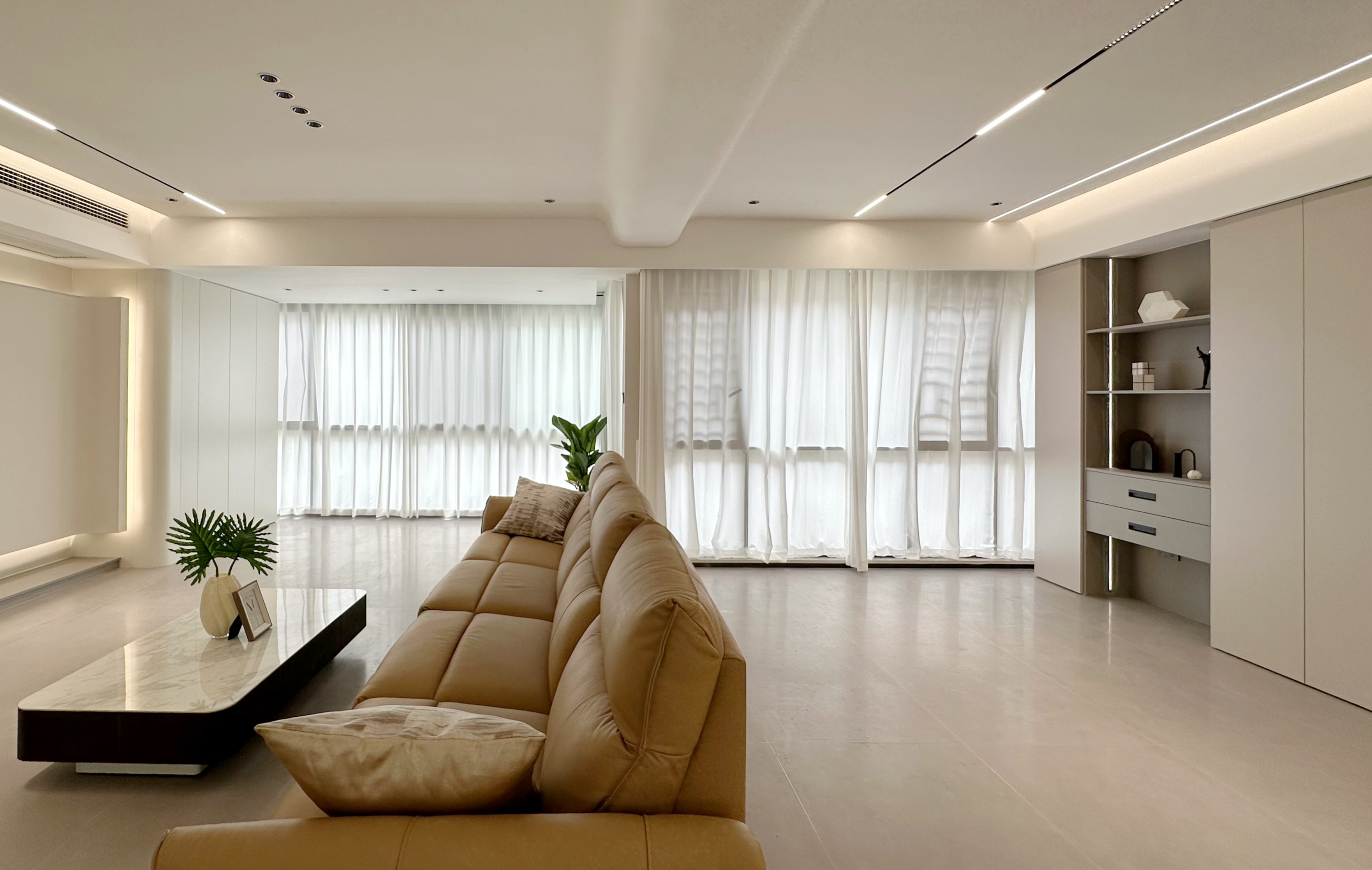 两人一猫的快乐天地！奶油配色+开放式客厅超好宅